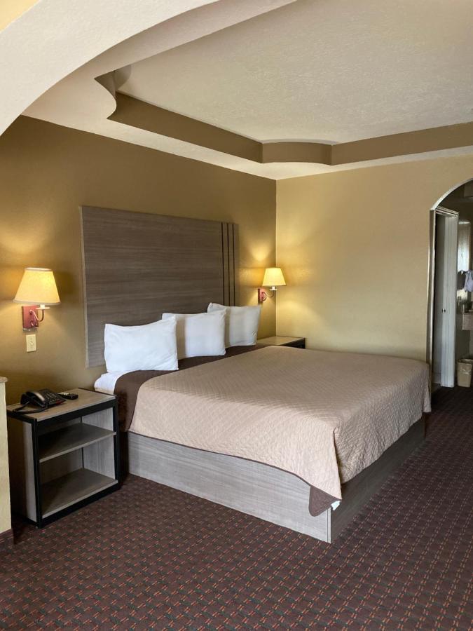 Lotus Inn Pearland Kültér fotó