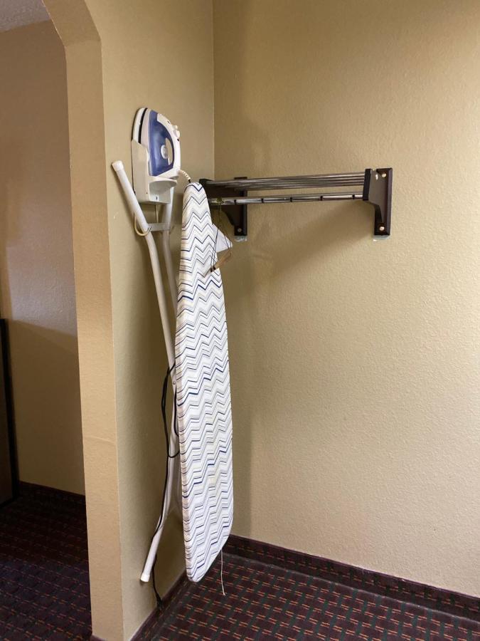 Lotus Inn Pearland Kültér fotó